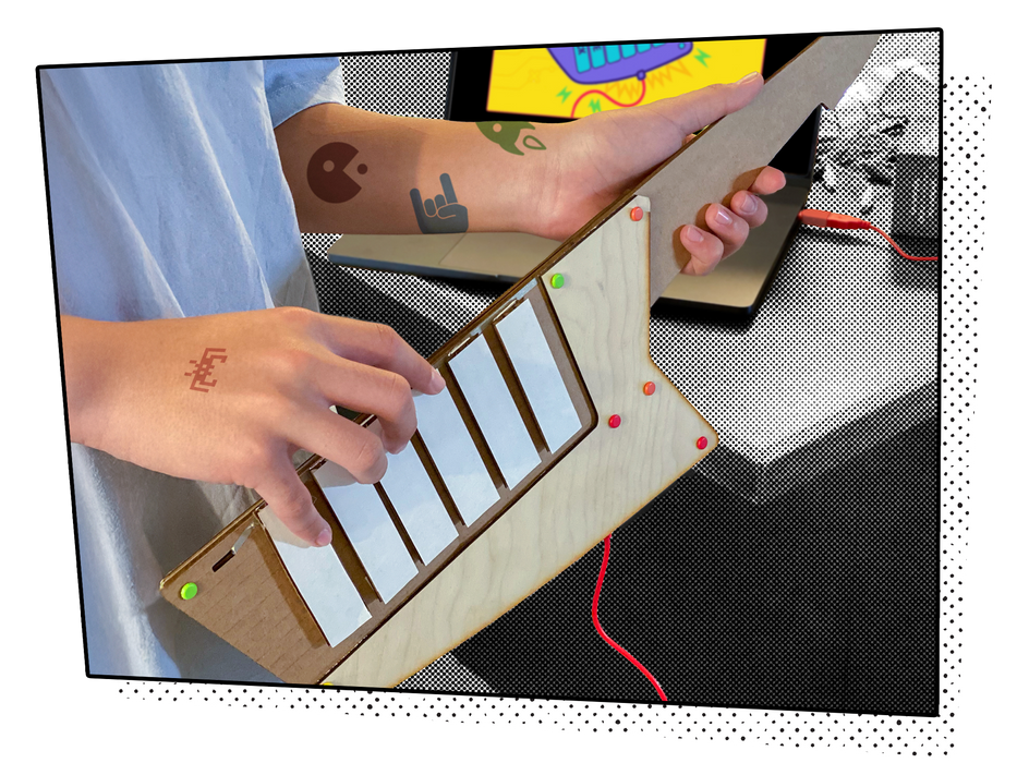 Makey Makey Keytar Starter Bundle with Makey Makey Classic (view 5)